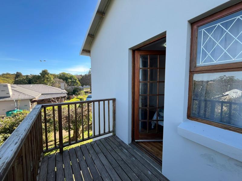To Let 4 Bedroom Property for Rent in Kingswood Eastern Cape